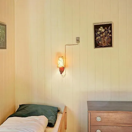 Two-bedroom Holiday In Nexo 2 度假居 *